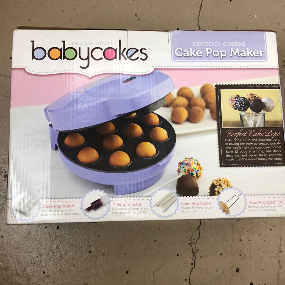Never used Babycakes Cake Pop Maker